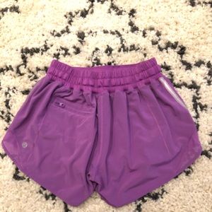 Lululemon Hotty Hot Long Size 4